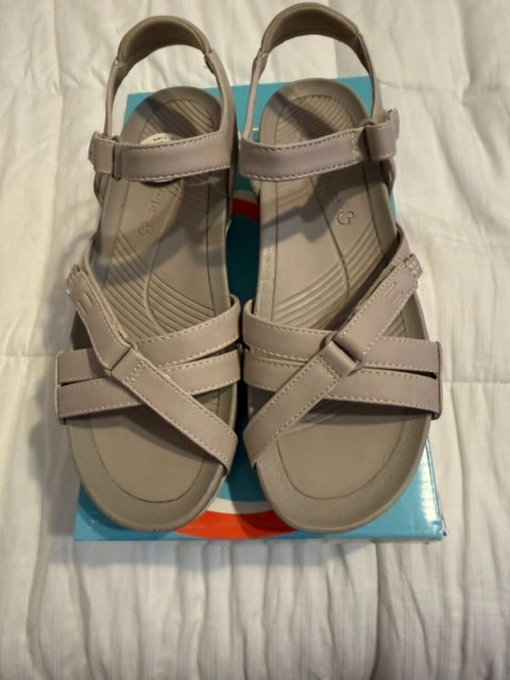 NWT Baretraps Angey Sandals Ash Women's 7.5M Comfort Wedge Hook & Loop